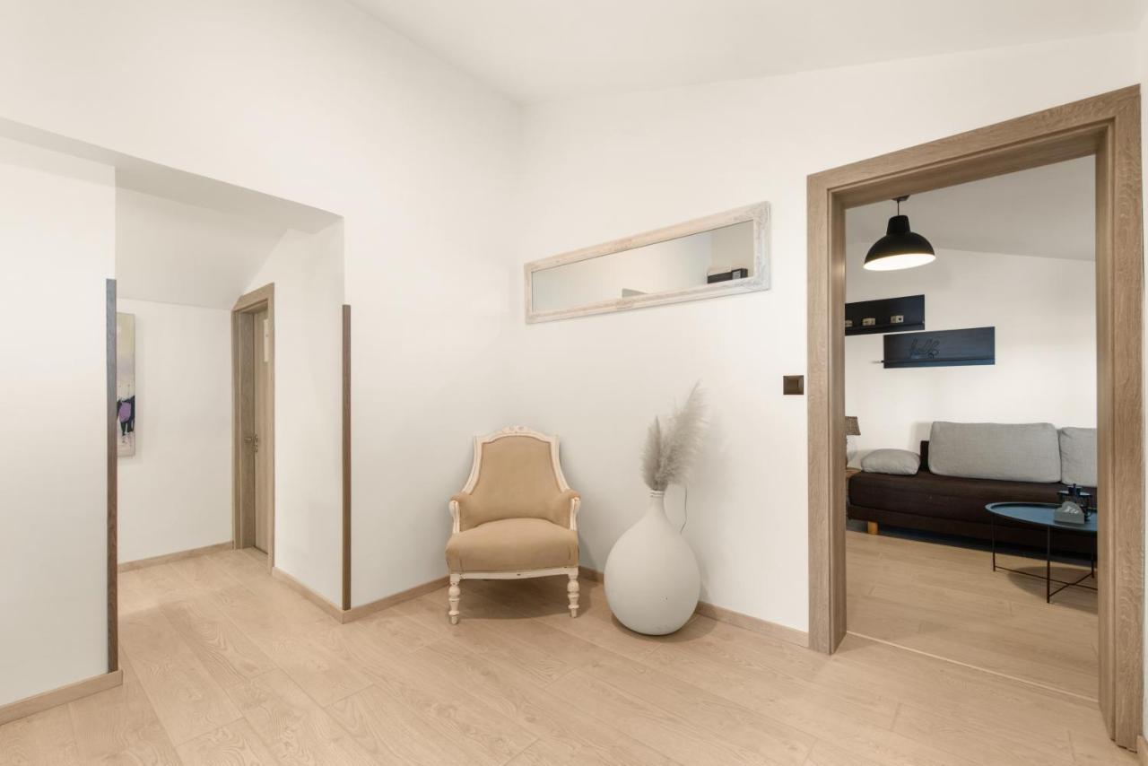 Apartman Dobrec Poreč Exterior foto